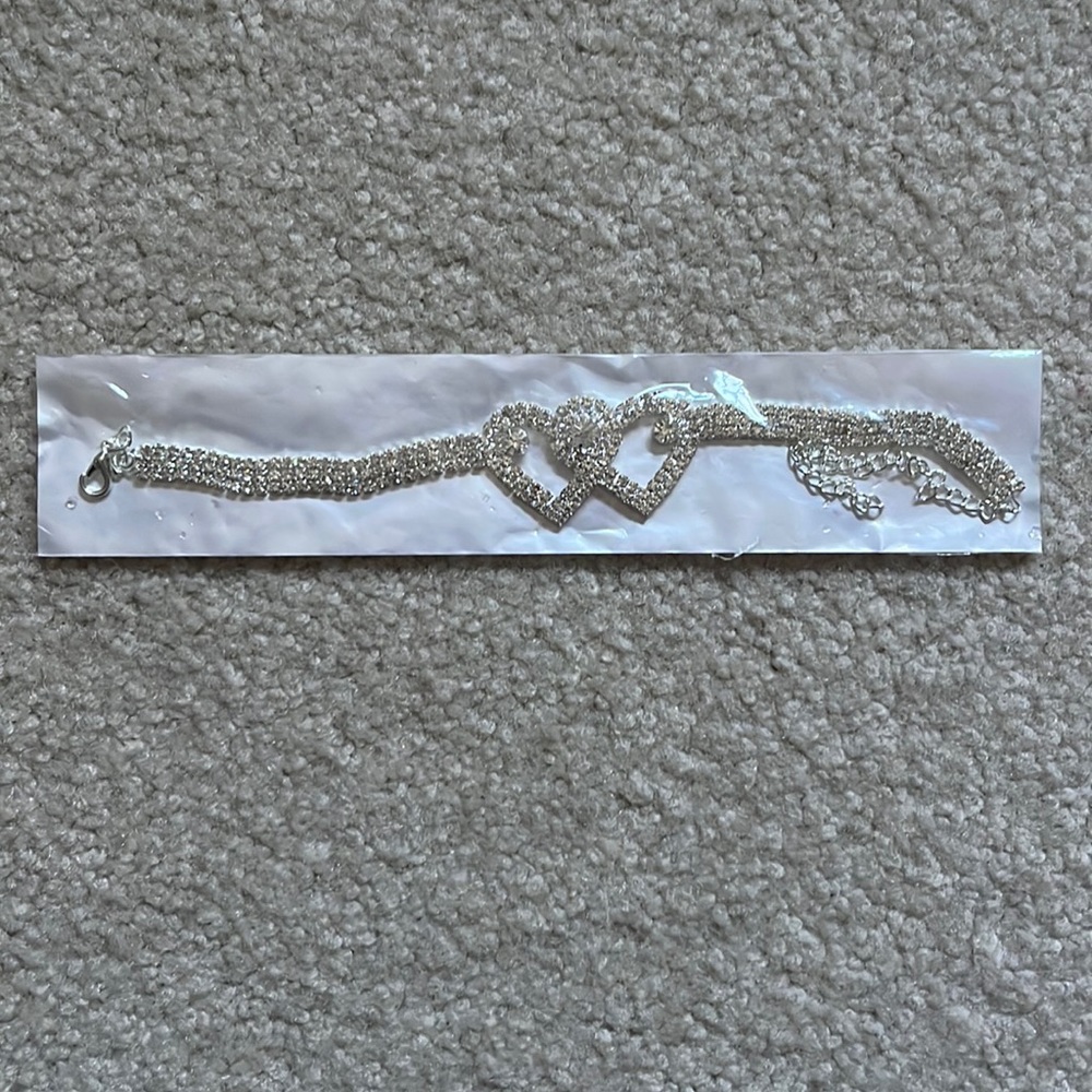Linked Hearts gem Beacelet